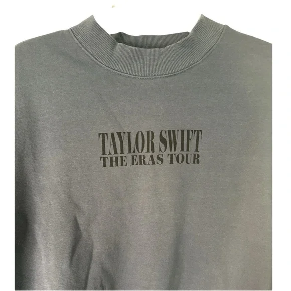 Taylor Swift The Eras Tour Official Sweatshirt NWOT size L I-10 - Picture 5 of 5